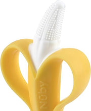 Nuby NanaNubs Gum Massager, Soft Silicone Teething Toy, 3 Months+ | Angled Shape Reaches Back Molars, Easy-Hold Handle, Phthalate-free, Dishwasher Safe Toy, Textured Nubs to Massage Tender Gums