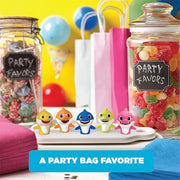 Nickelodeon Baby Shark 5 Pc Finger Puppet Set - Party Favors, Educational, Bath Toys, Story Time, Beach Toys, Playtime,5 Count (Pack of 1)