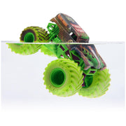 Monster Jam Mud Blasters Grave Digger & Megalodon 2-Pack | Includes 2 Color Change Trucks, Dunk in Water to Reveal Clean Trucks, Exciting Pretend Play, Toys for Ages 3 and Up