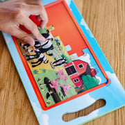 Melissa & Doug Take-Along On the Farm Magnetic Jigsaw Puzzles | Two 15-Piece Magnetic Puzzles, Fold-Out Carrying Case with Handle, Mess-Free Travel Toys, Preschool Toys for Kids, Ages 3+